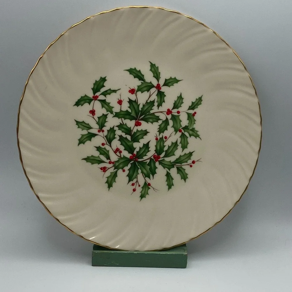 Lenox Holiday Special Holly Berry Swirled Sculptured Rim Dinner Plate Vtg USA‎